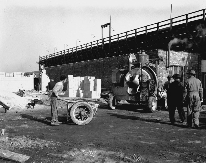 Строительные работы на гоночном треке Дженина в 1948 году Tucker, Ник Дженин, авто, автомобили, атвомир, коллекция автомобилей, олдтаймер