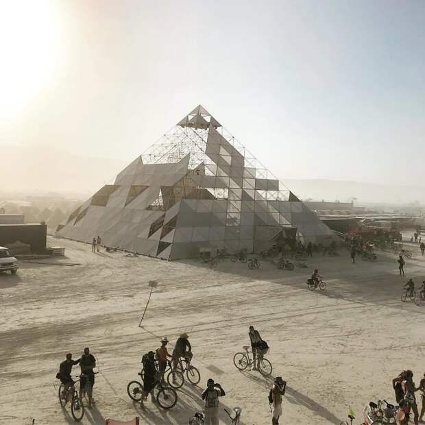 Невероятные снимки с самого безумного фестиваля планеты burning man, Горящий человек, Фестиваль, атмосферные снимки, виды, невада, необычное искусство, фото