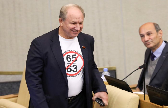 Госдума поддержала президентские поправки к пенсионной реформе Госдума поддержала президентские поправки к пенсионной реформе