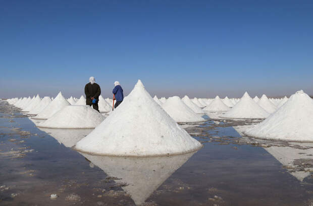 Места, где добывают соль, в фотографиях