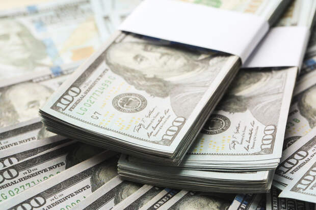 Долги американцев рекордно выросли