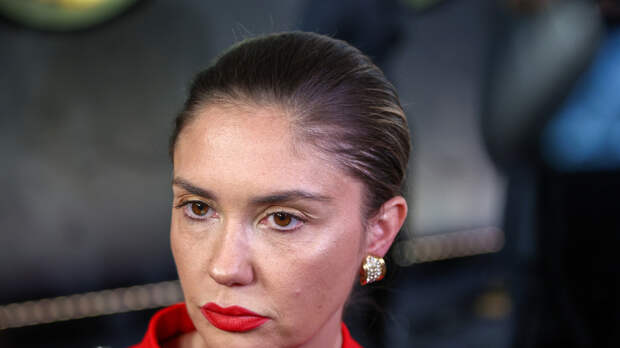 «Дурдом»: Муцениеце нарвалась на критику после забав с дочкой