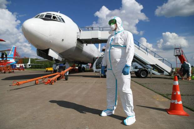 «Без паники, на борту пассажир с Эболой»: В Казани накануне Игр БРИКС провели учения