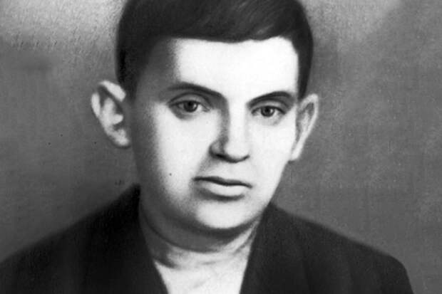 Мендель Хатаевич в конце 1920-х годов