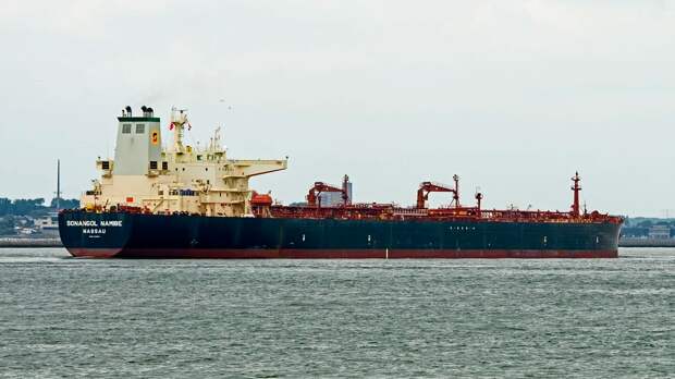 Танкер Sonangol Namibe поврежден из-за взрыва у иракского порта