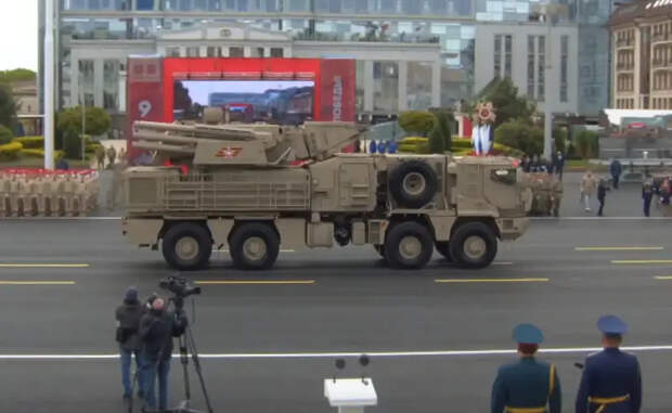 В параде Победы в Тульской области участвовала малосерийная и опытная военная техника