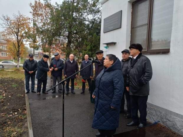 В Адыгейске сегодня состоялось открытие мемориальной доски Герою Социалистического Труда Сафет Шаззо – Хурай.