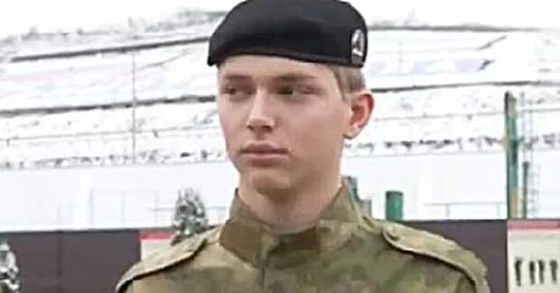 Когда и где служил Дени Байсаров, чеченский внук Аллы Пугачевой?