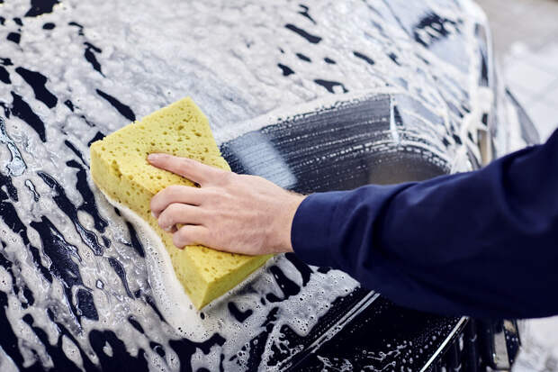 Baza: в Москве возник дефицит автомоек из-за слишком большого количества машин