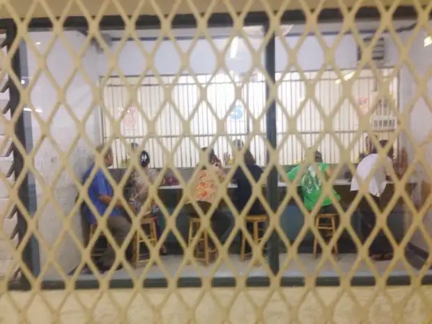 «Здесь спят на полу»: арестованный в Таиланде по запросу США россиянин рассказал о задержании и тюремных условиях