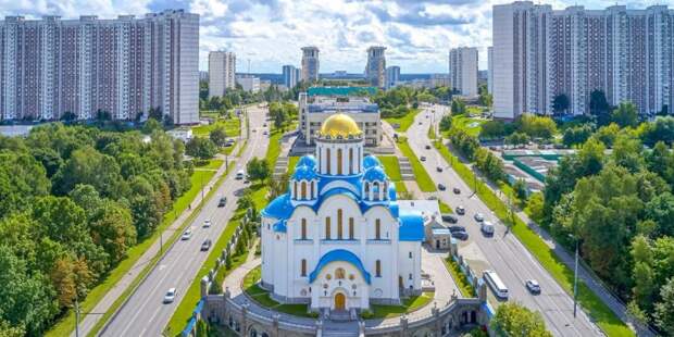 Патриарх Московский и всея Руси призвал воздержаться от посещения храмов Фото: mos.ru
