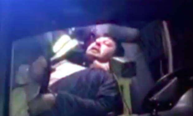 Дебош пьяного священника при задержании сняли на видео полицейские в Сургуте 