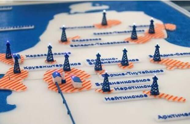 A view shows a map of gas fields on the Yamal peninsula at an office of Gazprom company in Bovanenkovo, Russia May 21, 2019. Picture taken May 21, 2019. REUTERS/Maxim Shemetov