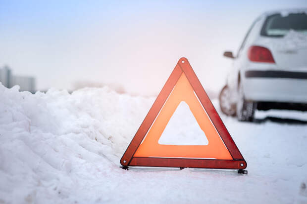 На МКАД в Москве затруднено движение после смертельного ДТП с Mercedes