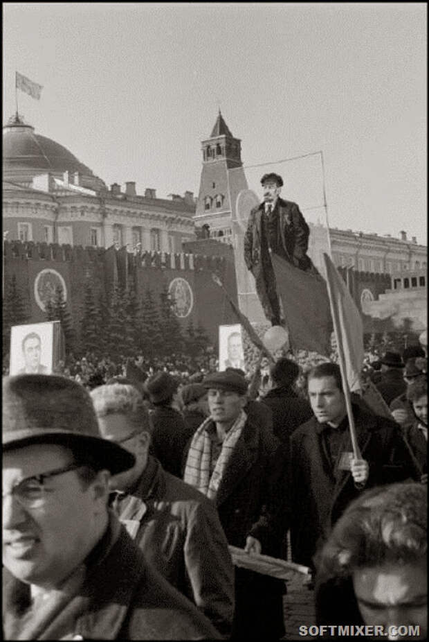 Революция в москве. Москва 7 ноября 1967. Москва 1967 год ноябрь. Фото 1992 год Москва революция.