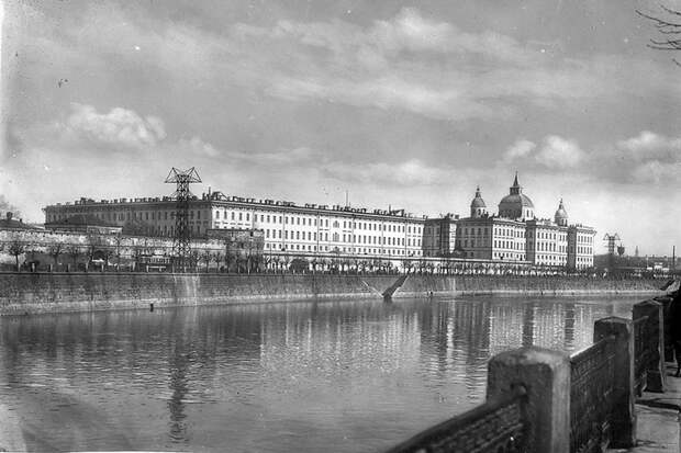 moscowthe30s-63 (700x466, 225Kb)