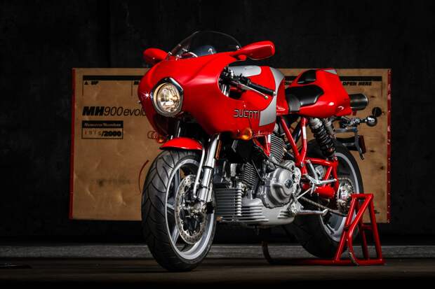 Редкий Ducati MH900e 2002 года с заводской упаковкой