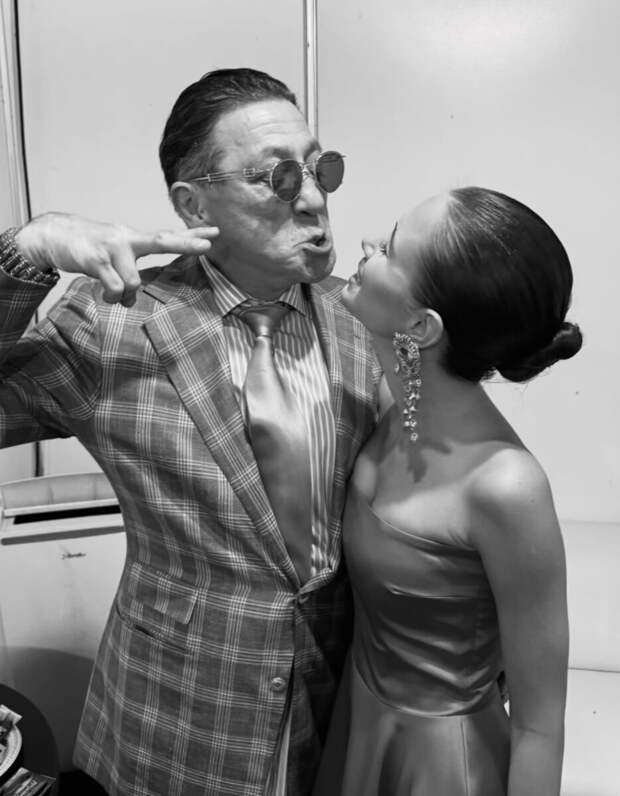 Григорий Лепс расстался с молодой возлюбленной