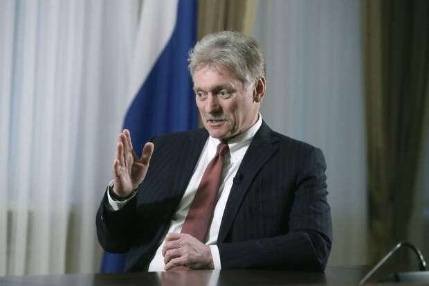 Песков: Россия должна конкурировать с вражескими соцсетями