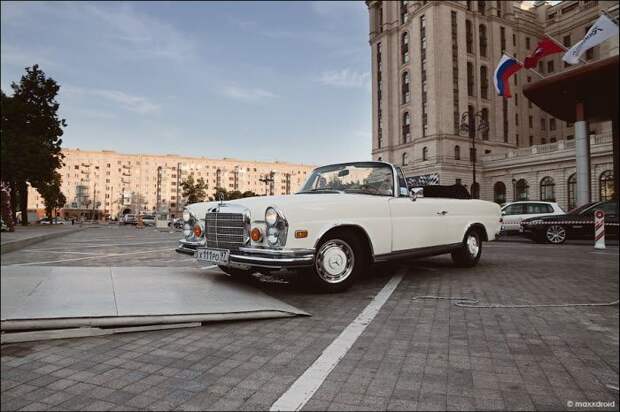 В Москве прошло ралли Ночная Москва 2010 (56 фото)