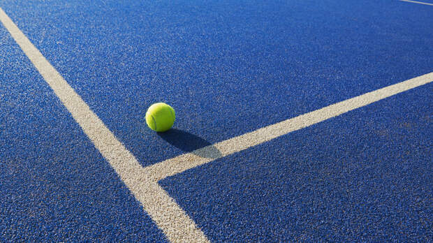 14-летнюю теннисистку отстранили за недостойное поведение на сборах