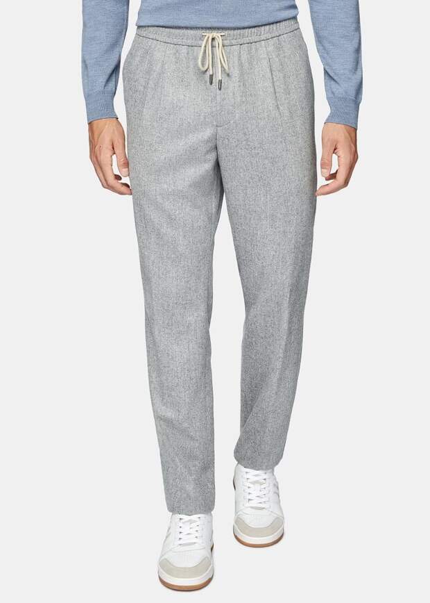 Брюки из шерсти Vitale Barberis Canonico, Boggi Milano, 26 880 руб. (Boggi Milano)