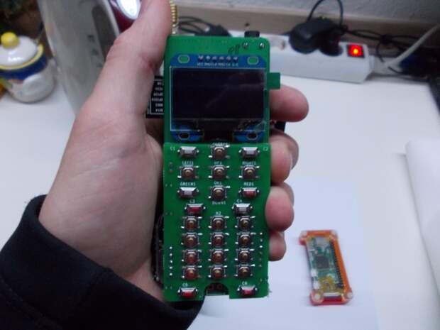 ZeroPhone: смартфон на базе одноплатного ПК