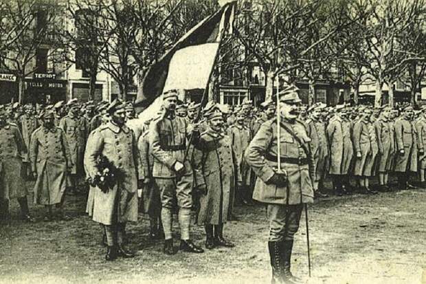 Раздела Польши в 1939-м не было. Была немецкая оккупация и возврат захваченных земель СССР