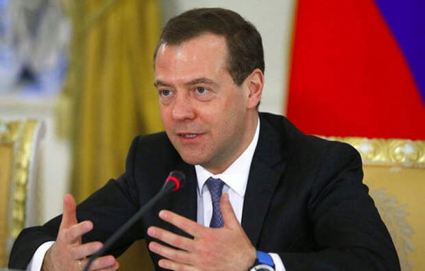 Премьер-министр России Медведев: "Антироссийская истерия приобрела хроническую форму"