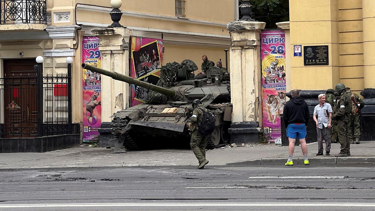 Запад сильно испугался устроенного Евгением Пригожиным мятежа, однако хладнокровная позиция президента России Владимира Путина,...