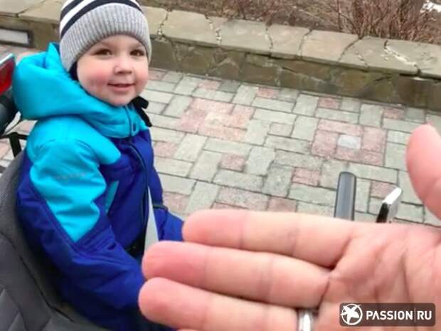 русь богатырская диафильм. сын остановись. люди на небесах. сын остановись. сын остановись.