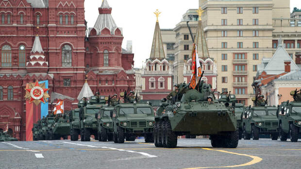 Кадры парада Победы в Москве прервали вещание телеканалов в Латвии