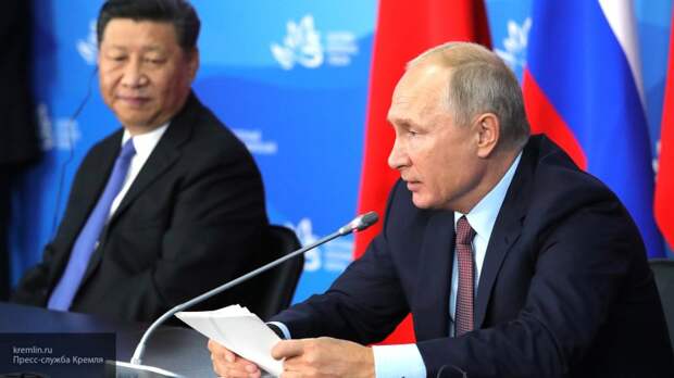 Американский аналитик рассказал об опасениях США из-за визита Путина в Китай