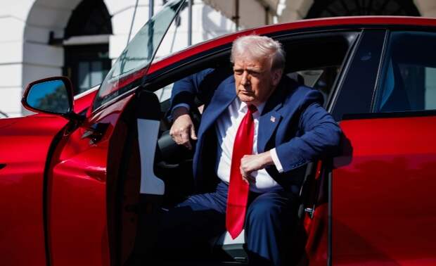 Конец демократии: США прикрывают международные институты, бьют по ООН — гегемону они стали сильно мешать