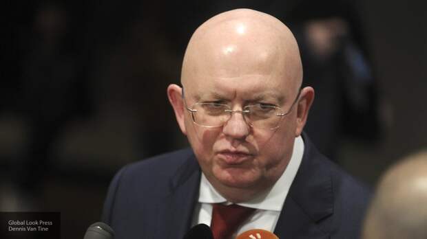 Небензя назвал "лживым коктейлем" обвинения Британии в адрес России по делу об отравлении Скрипалей 