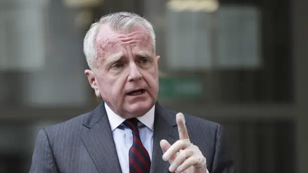 Посол США Салливан покинул здание МИД России спустя около 15 минут