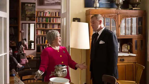 Премьера сериала о вестнике смерти "Здравствуйте, вам пора" прошла онлайн