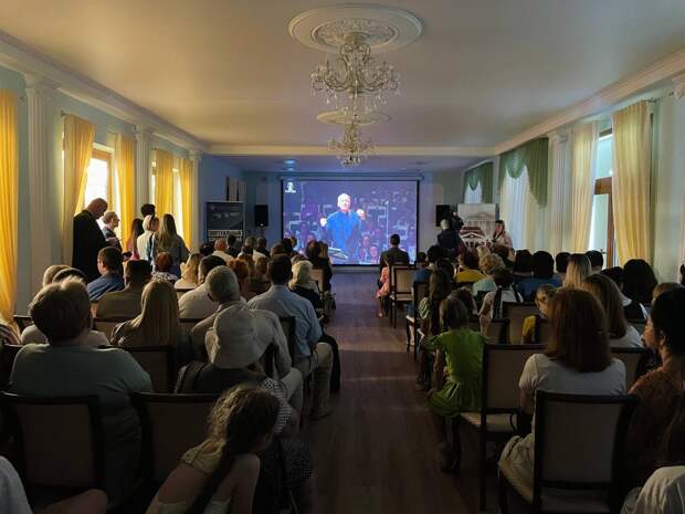 Виртуальный концертный зал и музей детства открылись в Городце