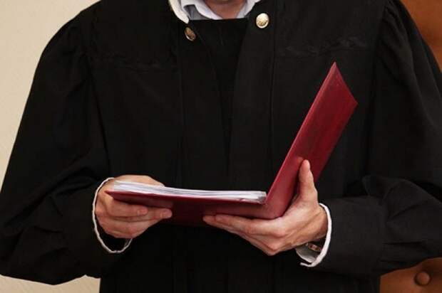 Соучастник экс-сенатора Савельева получил восемь лет колонии