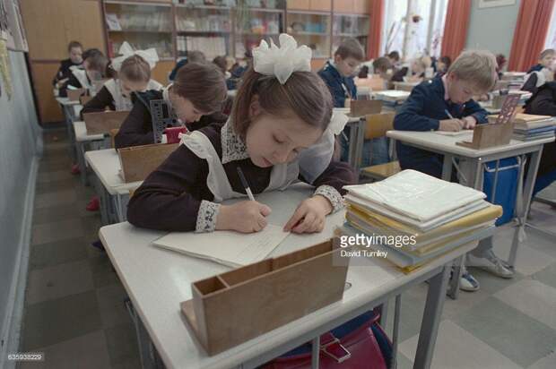 Что запрещали делать в советских школах. ссср