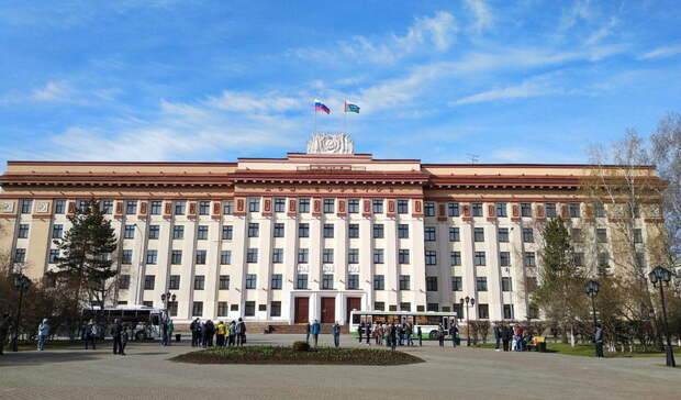 Упали доходы главы тюменского МЧС, аренда земли в Плеханово, замы губернатора
