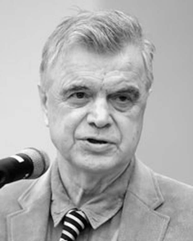 Руслан Хасбулатов