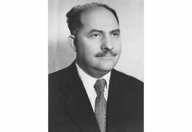 Лазарь Каганович