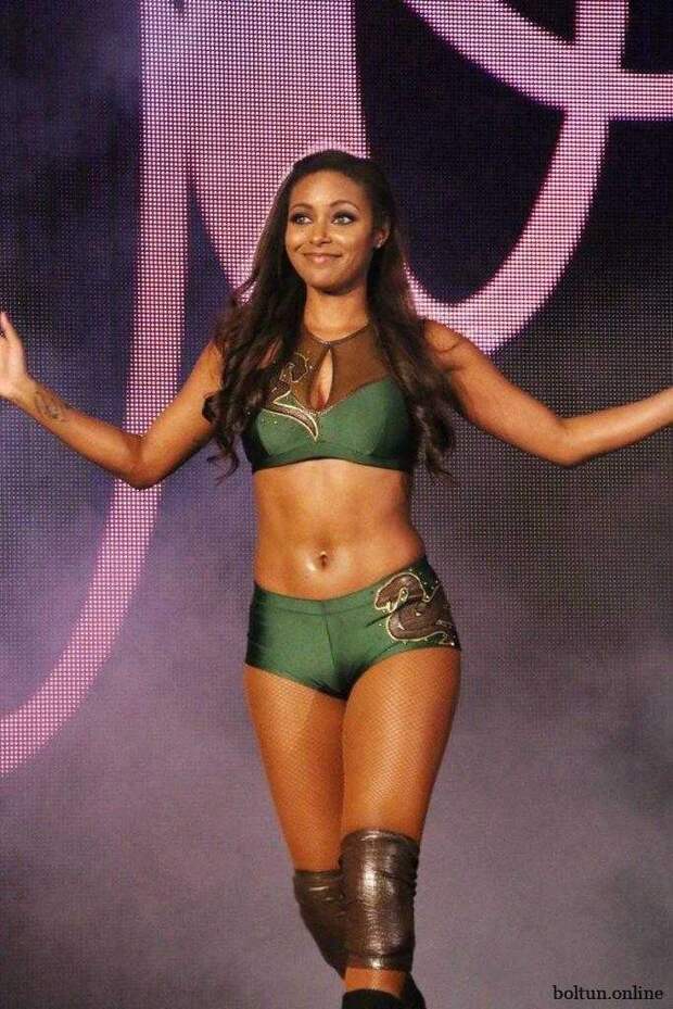 blank - Брэнди Роудс (Brandi Rhodes) и ее сексуальное тело (48 фото)
