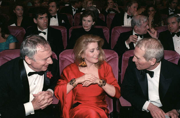 Yves MONTAND,Catherine DENEUVE,Paul NEWMAN - 1987 (675x445, 102Kb)