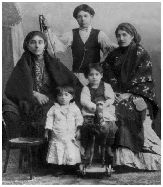 Цыганские семейства в сборе. 1910 год воспоминания, жизнь, заметки, интересное, исторические фото, цыгане