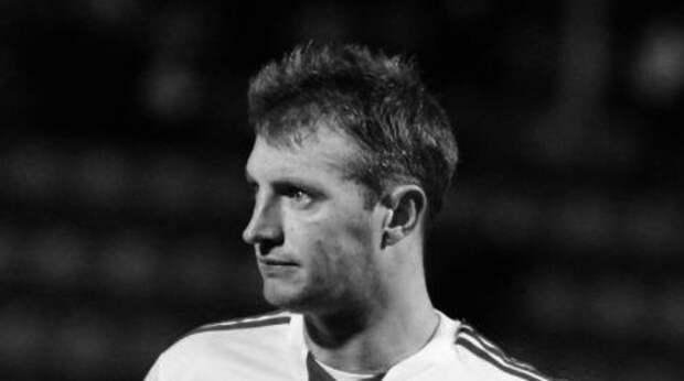 Российский футболист умер в 45 лет