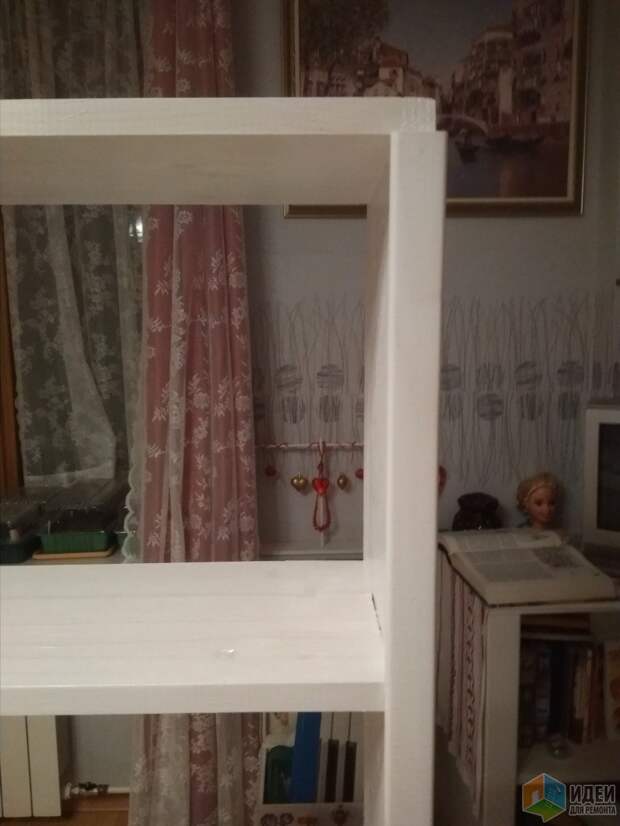 Шкафчик в ванную комнату из сосновых щитов Шкафчик в ванную комнату из сосновых щитов