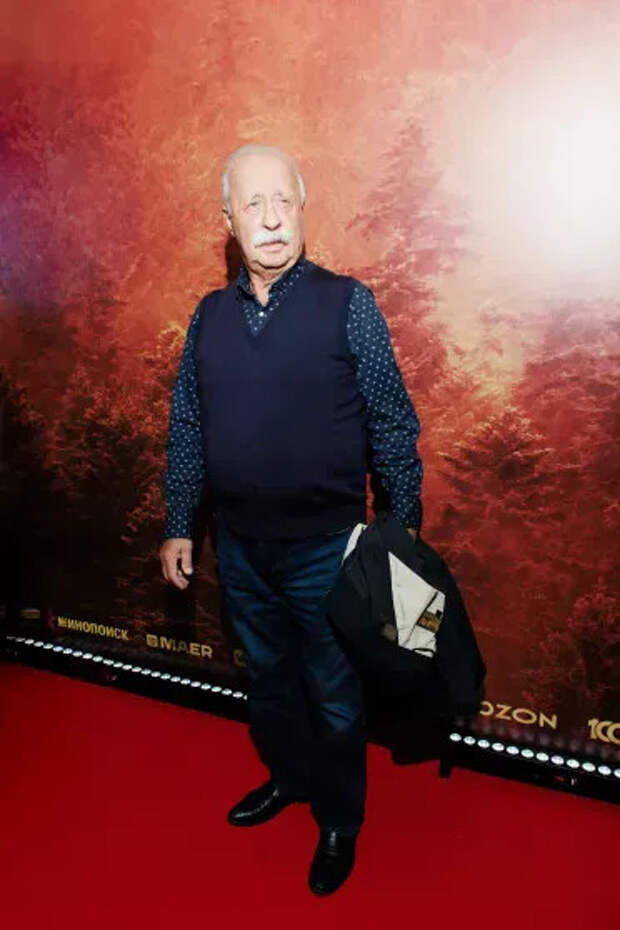 Леонид Якубович