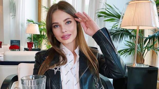 «Вы как сестры!»: почему 46-летняя мама Лианы Шульгиной выглядит моложе дочери и скоро снова станет бабушкой